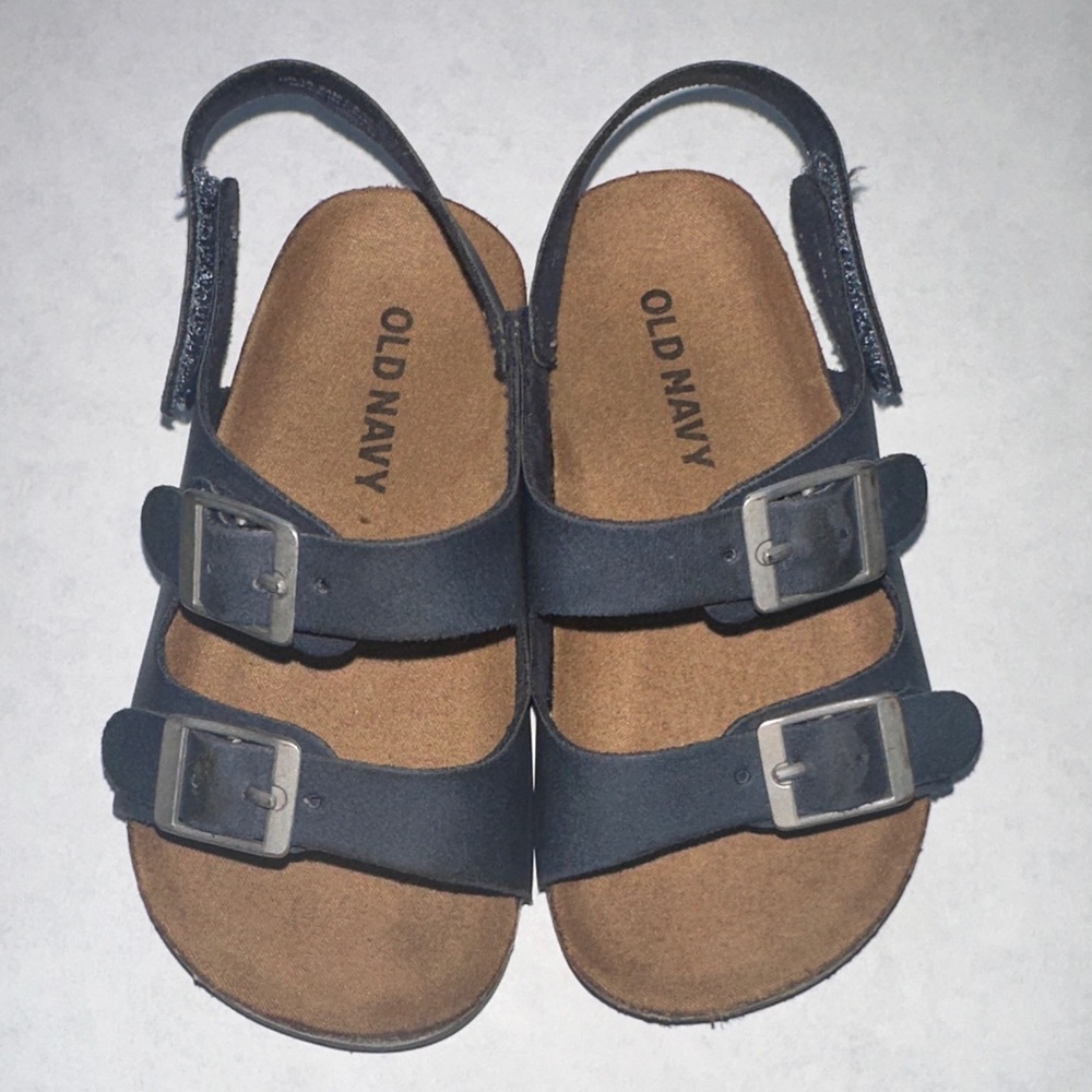Old Navy Double Buckle Kids Sandals.